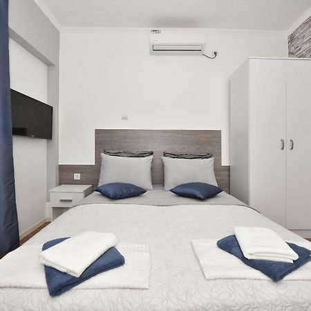 Apartments Song Of Joys Makarska Eksteriør billede